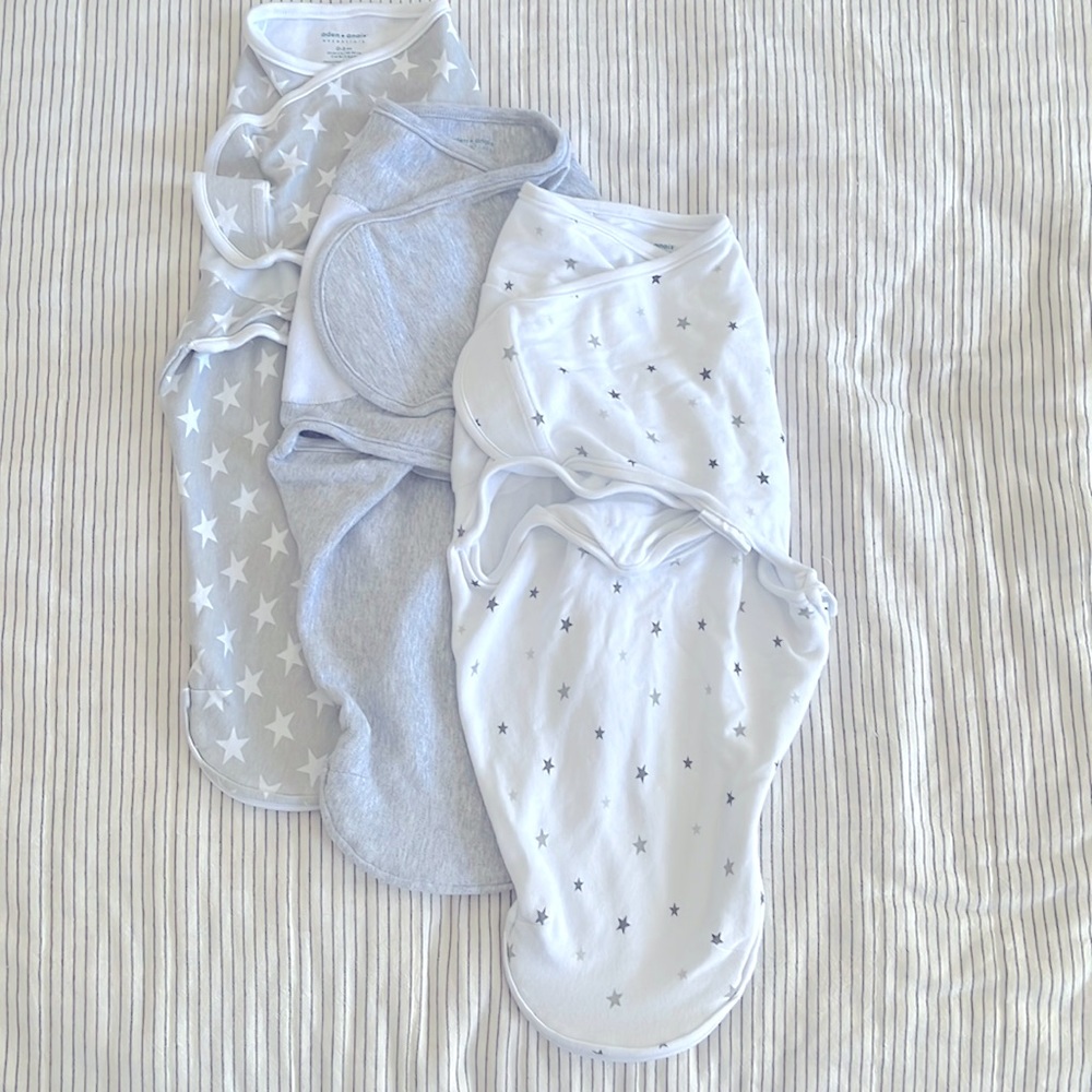 Bundle of 0-3M Aden Anais Velcro swaddles with zipper bottom